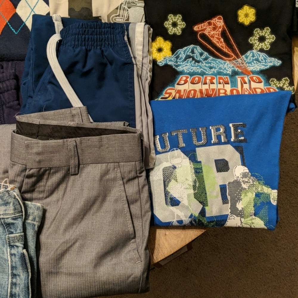 Boys 5/6 bundle - Picture 5 of 5